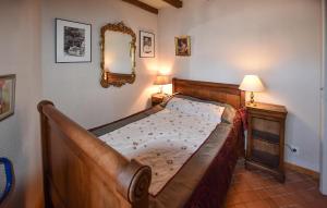 Maisons de vacances 2 Bedroom Stunning Home In Vedene : photos des chambres