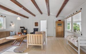 Stunning Home In Middelfart With Wifi