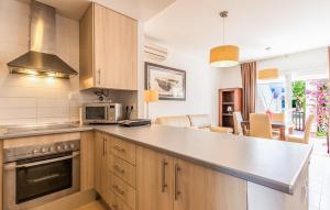 Nice Apartment In Alhama De Murcia