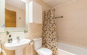 Nice Apartment In Alhama De Murcia