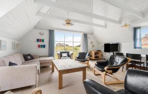 Gorgeous Home In Blåvand With Sauna