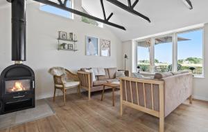 Awesome Home In Bogense With Wifi