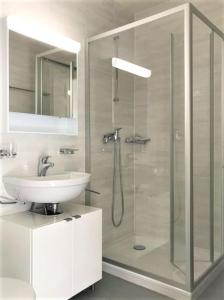 6 minutes walking from the Lausanne train station 2 rooms Apartment