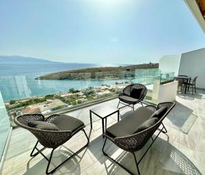 Elite Sea View Jacuzzi Penthouses