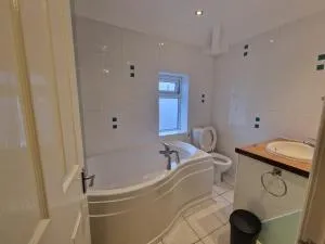 Loola's House - Moston