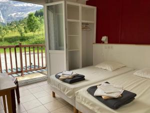 Hotels Les Cimes : photos des chambres