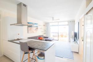 Ocean View Sunset Apt by Dream Homes Tenerife