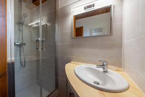 Chalets Chalet de la Marmotte : photos des chambres