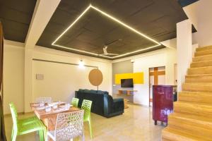 EMPYREAN STAY ll 3BHK ll JAGUAR VILLA ll AC ll PVT POOL ll LUXURY