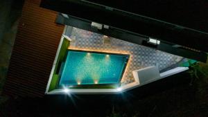 EMPYREAN STAY ll 3BHK ll JAGUAR VILLA ll AC ll PVT POOL ll LUXURY