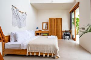 A15 - Private Villa in Seminyak - Big Pool -NEW