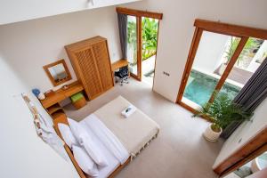 A15 - Private Villa in Seminyak - Big Pool -NEW