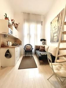 Junior Orange Apartment next to Danube