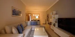 Charming apartment Galatsi for 5 by MPS - Psykiko