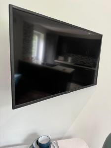 2 Bed Apartment Scarisbrick Street Ormskirk - Rooms by Vici