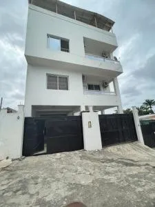 Charly business - Pointe-Noire