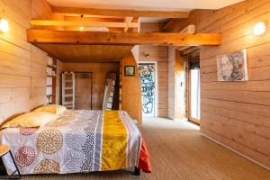 Maisons de vacances La Treve - Mas 12 personnes renove avec Piscine : photos des chambres