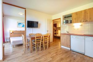 Appartements Le Chamroussien - Appt 6p, au pied des pistes : photos des chambres