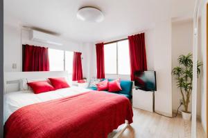 Super close to Dotonbori! Great location room#301