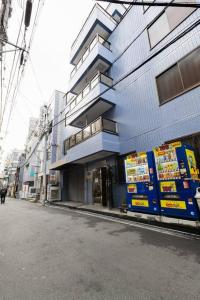 Super close to Dotonbori! Great location room#302