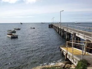 Kirazz Holiday Homes - Seal Bay