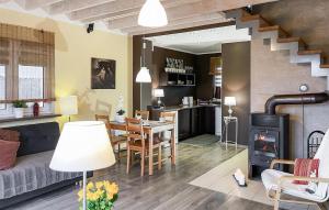 Beautiful Home In Szarejki With Wifi