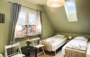 Beautiful Home In Szarejki With Wifi