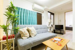 Super close to Dotonbori! Great location room#303