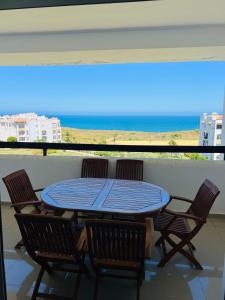 APPARTEMENT DELUXE A MARINA GOLF ASsILAH