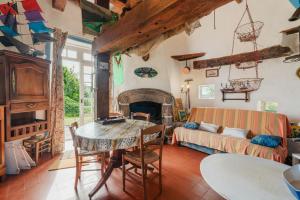 Maisons de vacances Ancien moulin a vent du 19e siecle : photos des chambres