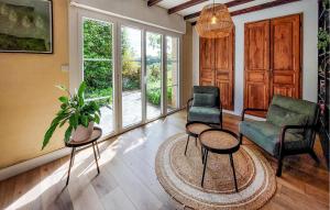 Amazing Home In Ploubezre