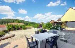 3 Bedroom Nice Home In Reipertswiller - 巴伦塔尔