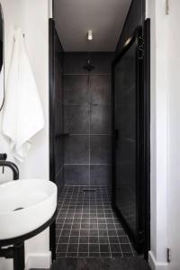 Architectural gem in Durban North - sleeps 6