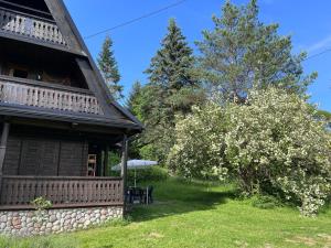 Drewniany Domek BB Nad Rzeką