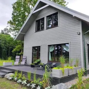 Viesu nams Sampale - Lēdmane