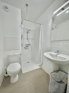 Appartements Studio neuf en bord de Seine : photos des chambres
