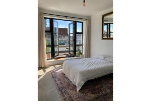 2 Bed City Centre Penthouse with Cathedral Views