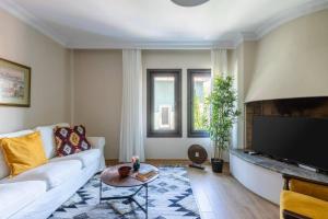 Stunning Bosphorus 2BD2Bath Views Terrace! #357