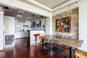 Gorgeous Bright 2bed1bath Bosphorus Views! #356