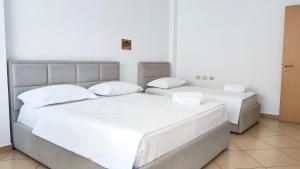 Central Studio Apartment Vlorë