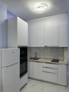 Seafoam Sands Apartment