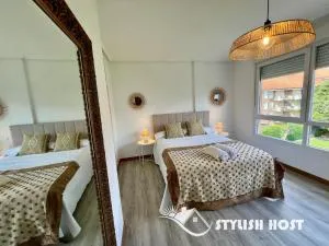 Deluxe, Apartamento Stylish Host a 100m de la playa del Ris - Soano