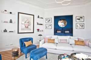 Stylish Estrela Apartment by LovelyStay