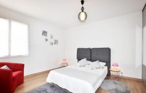 Maisons de vacances Gorgeous Home In Alenya : photos des chambres