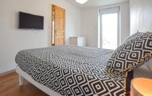 Maisons de vacances 3 Bedroom Stunning Home In Creances : photos des chambres
