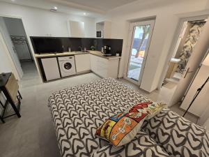 Gregbnb - T2 37m2 - Terrasse - Clim - Ouest - 3