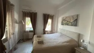 Anesis with yard - Myrtos