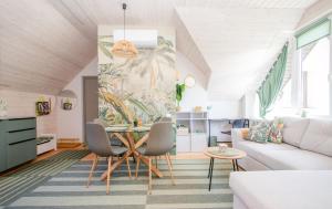 ᴄᴏʜᴏsᴛ I Palm Apartments