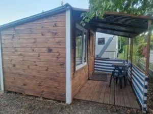 Domek GLAMPING na Polu Kempingowym - Osowa