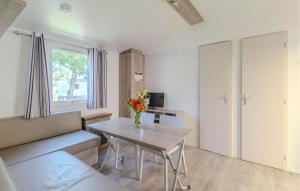 Campings Pet Friendly Stacaravan : photos des chambres